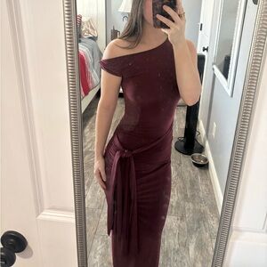 PrettyLittleThing One Shoulder Wine Dress